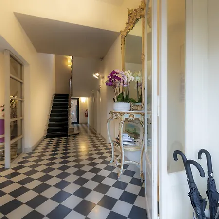 Elda Boutique 3* シエーナ