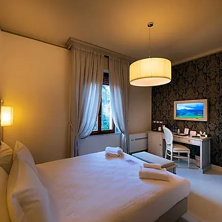 Отель Elda Boutique