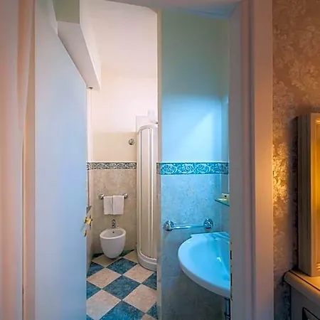 Elda Boutique Отель 3*