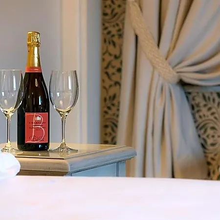 Elda Boutique 3* Сиена