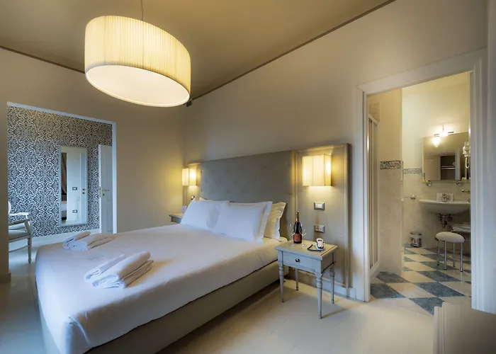 Elda Boutique 3* Siena