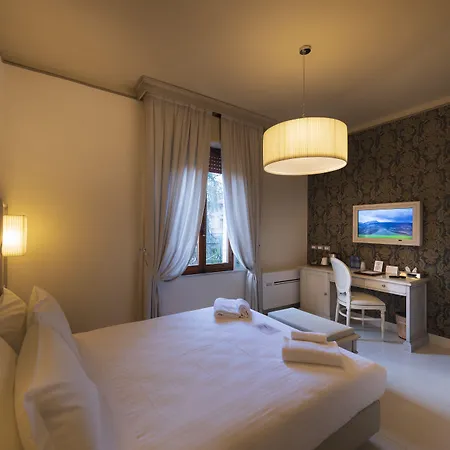 Elda Boutique 3*