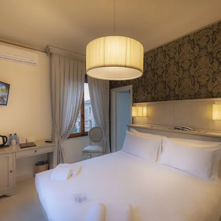 Elda Boutique 3*