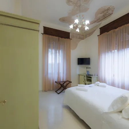 Elda Boutique Hotel 3*